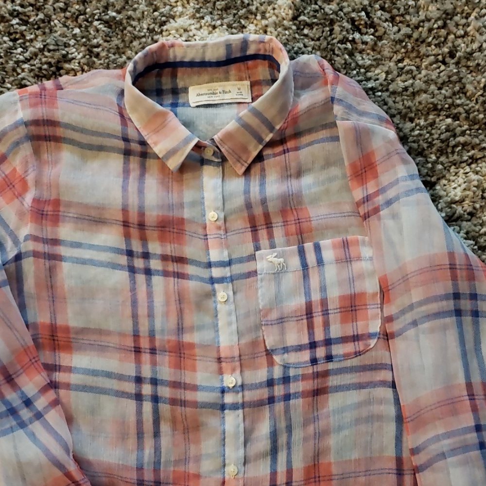 Abercrombie & Fitch long sleeve button up blouse